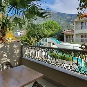 Otel Golden Life &